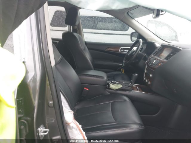 5N1DR2MM2KC651174 Nissan Pathfinder Platinum