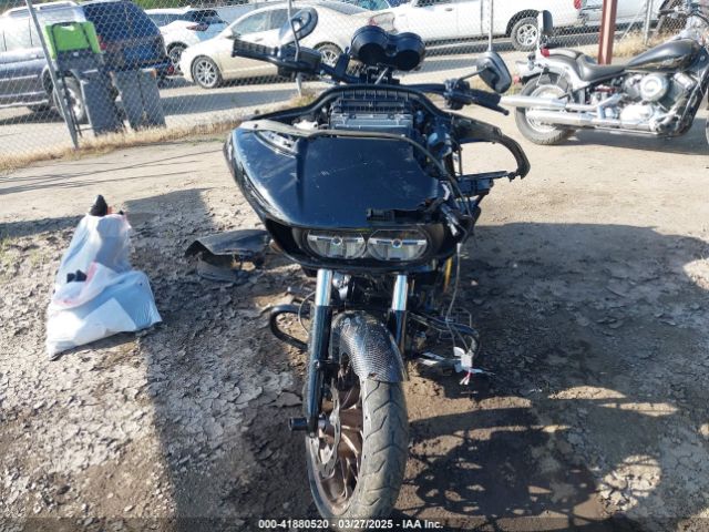 2022 HARLEY-DAVIDSON FLTRXST 1HD1ACL24NB652677 Photo 4