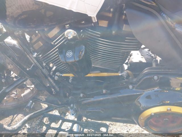 2022 HARLEY-DAVIDSON FLTRXST 1HD1ACL24NB652677 Photo 8