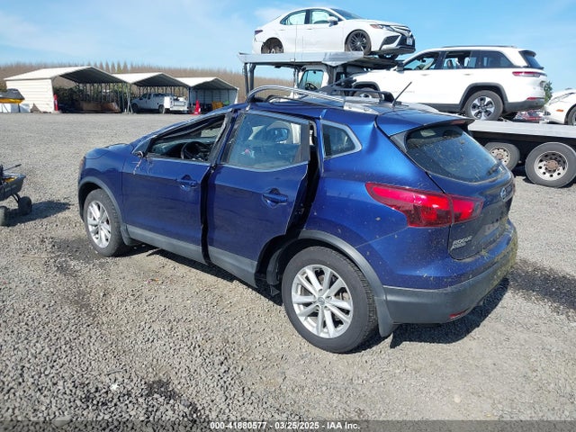 JN1BJ1CR8HW101787 Nissan Rogue Sport Sv