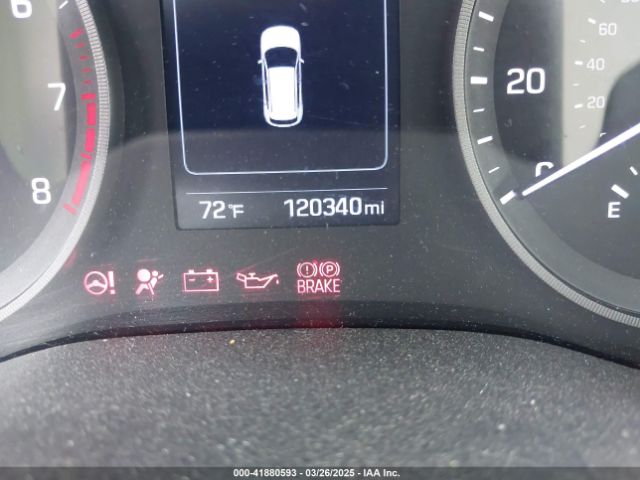 KM8J33A28HU560099 Hyundai Tucson Value