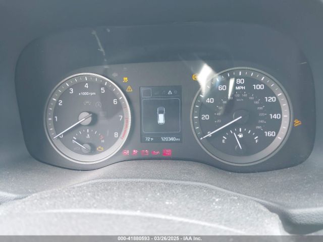 KM8J33A28HU560099 Hyundai Tucson Value