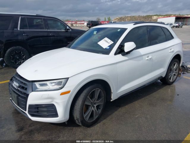 WA1BNAFY3K2113987 Audi Q5 45 Premium