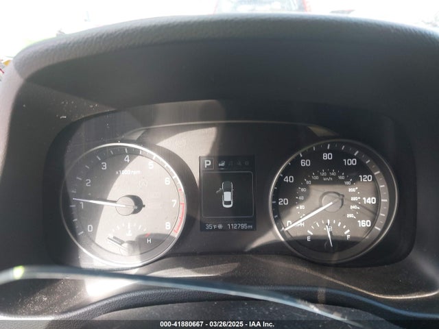 5NPD84LFXJH245586 Hyundai ELANTRA SEL