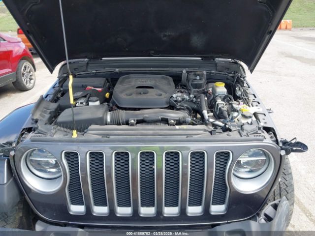 1C4HJXEN3KW622167 Jeep Wrangler Unlimited Sahara Altitude 4x4