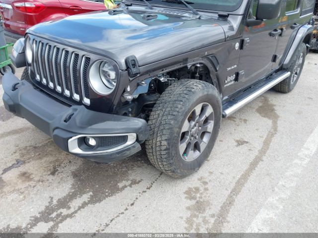 1C4HJXEN3KW622167 Jeep Wrangler Unlimited Sahara Altitude 4x4