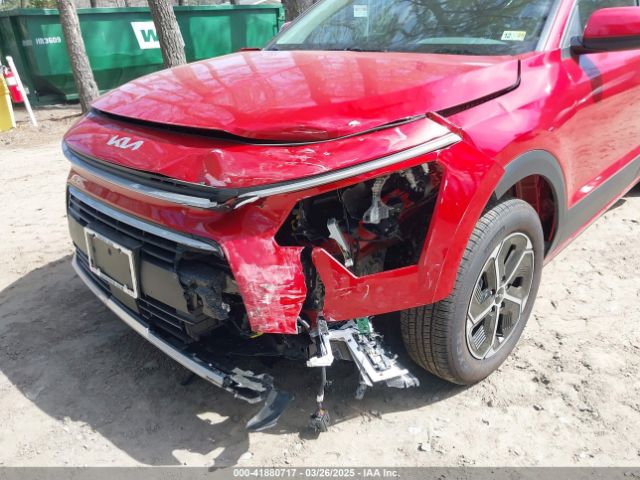 KNDCR3LE8S5234310 KIA NIRO EX