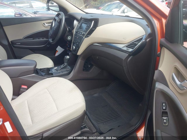 5XYZT3LB5HG475663 Hyundai Santa Fe Sport 2.4l