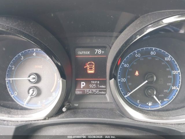 2T1BURHE5FC249961 Toyota Corolla S Plus