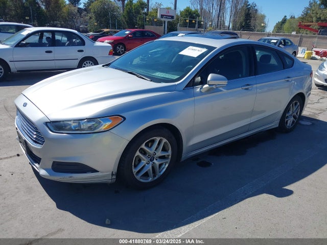 1FA6P0H73G5132177 Ford FUSION SE