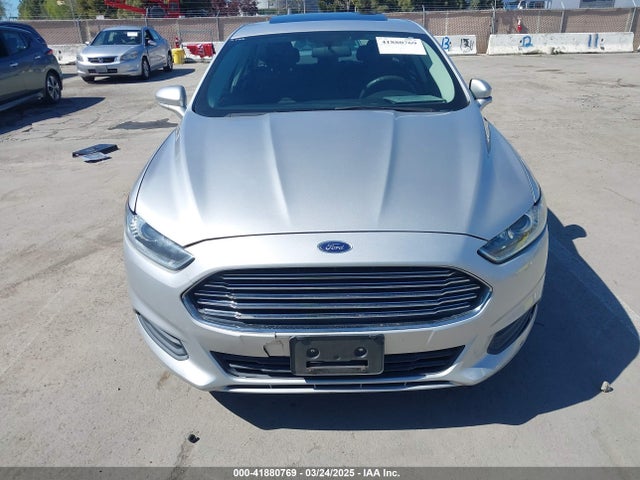 1FA6P0H73G5132177 Ford FUSION SE