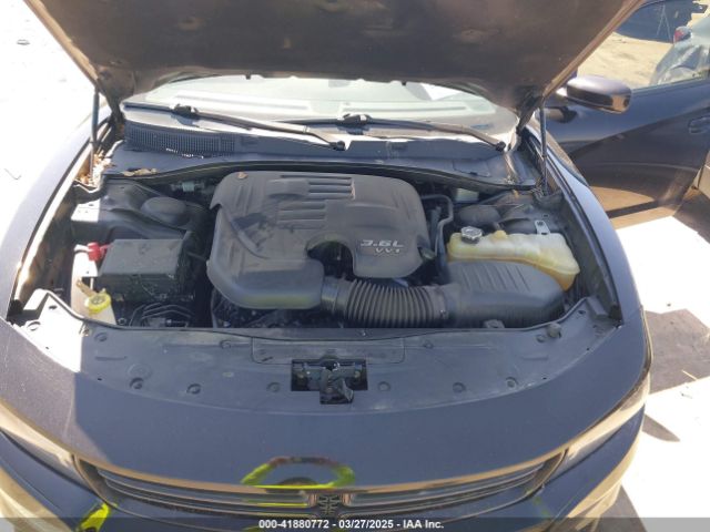 2C3CDXBG5KH713354 Dodge Charger Sxt Rwd