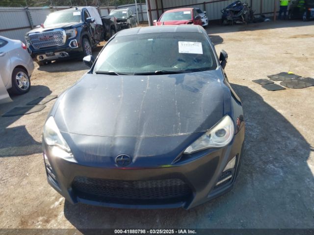 JF1ZNAA12F8709857 Scion FR-S