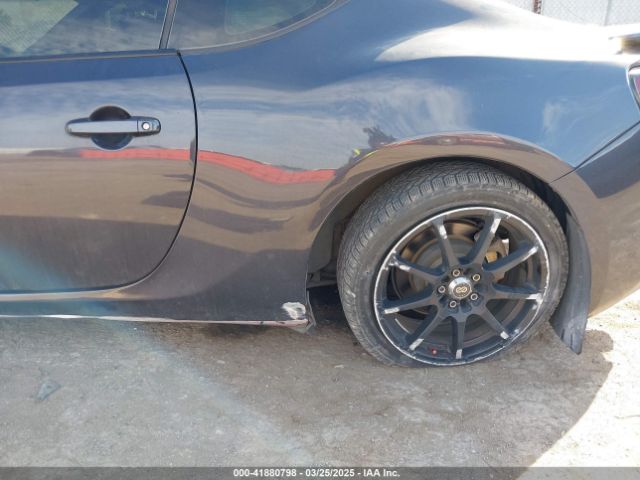 JF1ZNAA12F8709857 Scion FR-S
