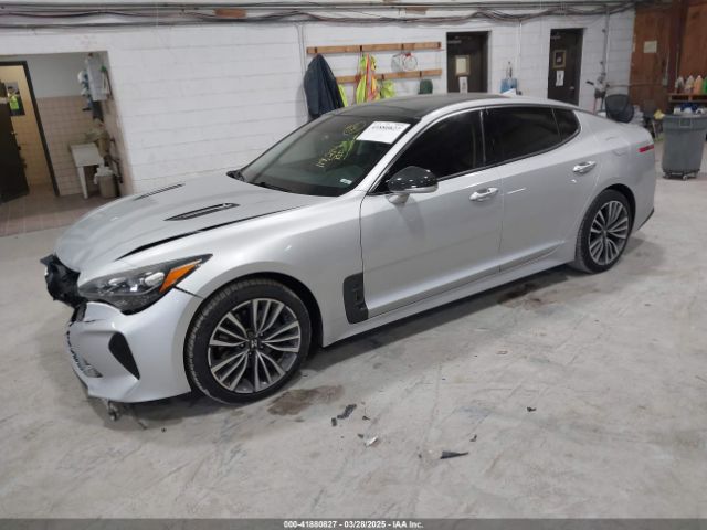 KNAE25LA6J6021819 KIA Stinger Premium