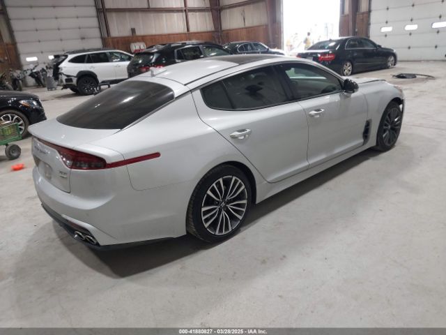 KNAE25LA6J6021819 KIA Stinger Premium