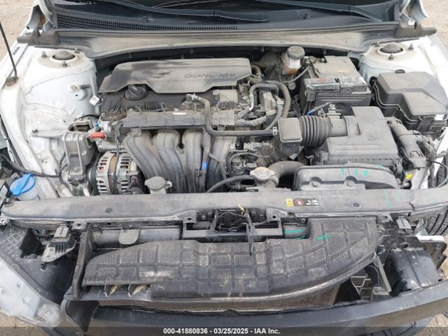 5NPLM4AG7NH054748 Hyundai ELANTRA SEL
