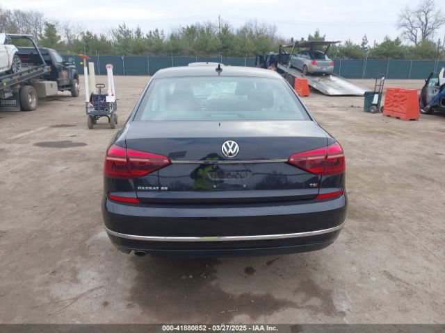 1VWBA7A32JC013174 Volkswagen Passat 2.0t Se