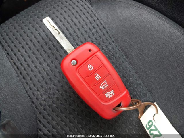 5NMS23AD4KH046066 Hyundai Santa Fe Se