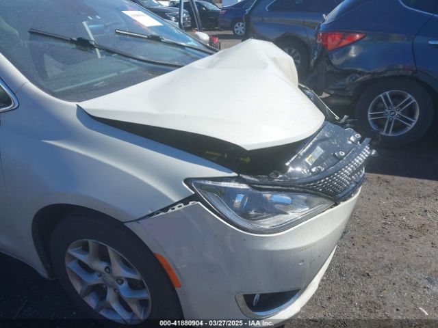 2C4RC1FG4KR604930 Chrysler Pacifica Touring Plus