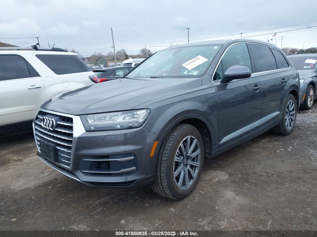 2018 AUDI Q7 WA1LAAF76JD039992 Photo 1