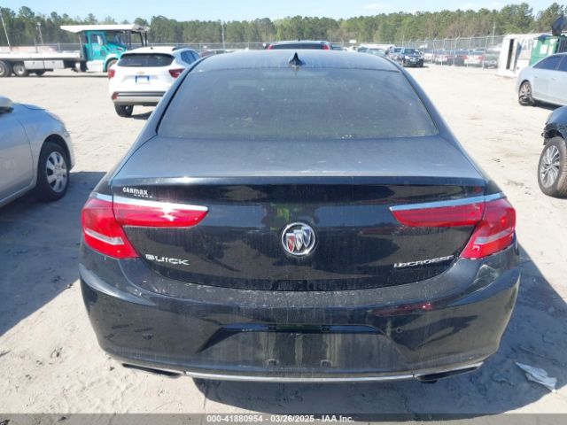 1G4ZR5SS1JU109212 Buick Lacrosse Premium
