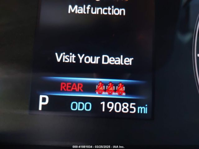 JTND4MBE8R3221598 Toyota COROLLA SE