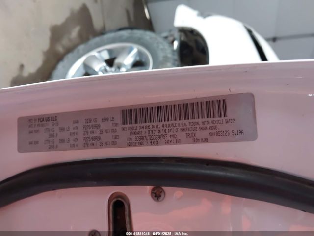 3C6RR7LT2GG338797 RAM 1500 Big Horn