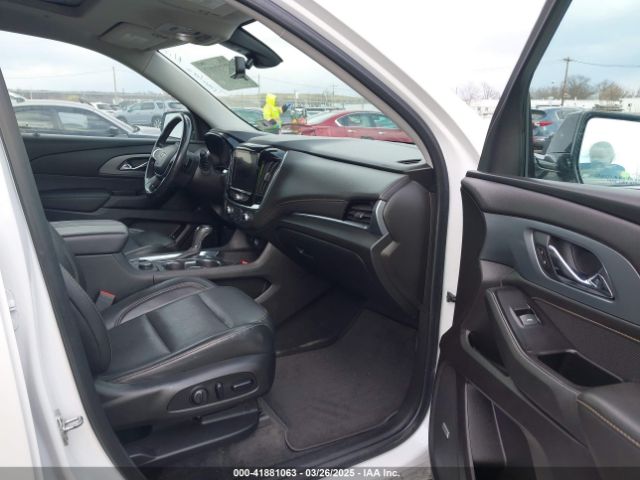1GNEVKKW9KJ235697 Chevrolet Traverse Premier