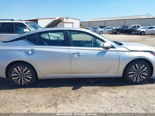 1N4BL4DV4PN351686 Nissan Altima Sv Fwd