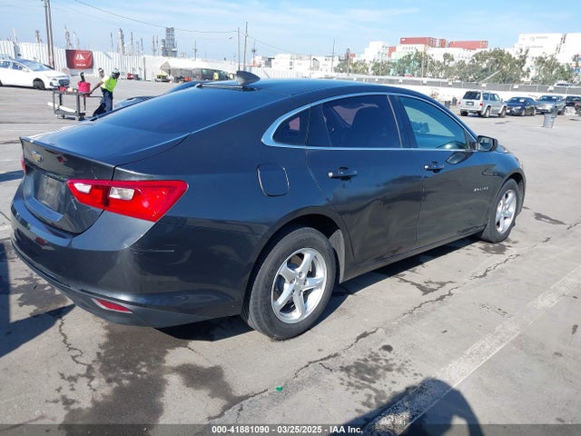 1G1ZB5ST4JF211313 Chevrolet Malibu 1ls