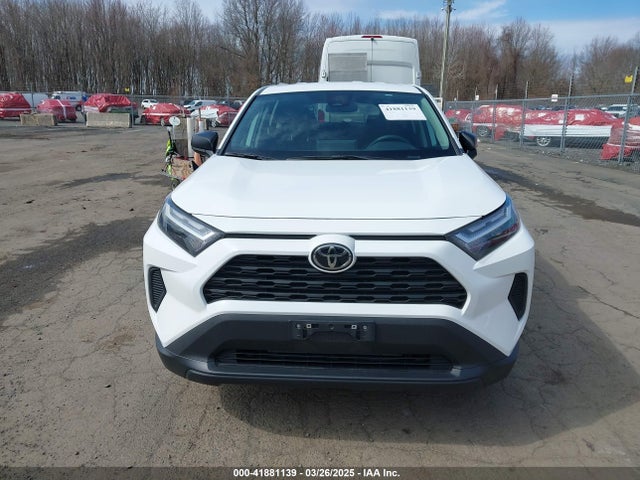 Toyota RAV4 LE 2024 2T3F1RFV7RC407967 Image 13