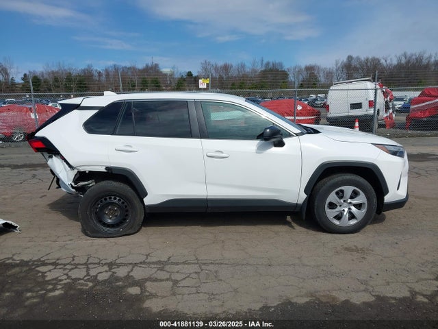 Toyota RAV4 LE 2024 2T3F1RFV7RC407967 Image 14