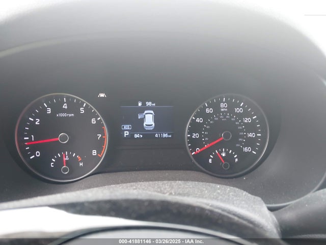 KNDPM3AC8N7015423 KIA Sportage Lx