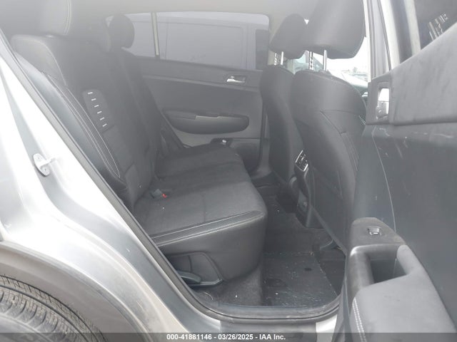 KNDPM3AC8N7015423 KIA Sportage Lx