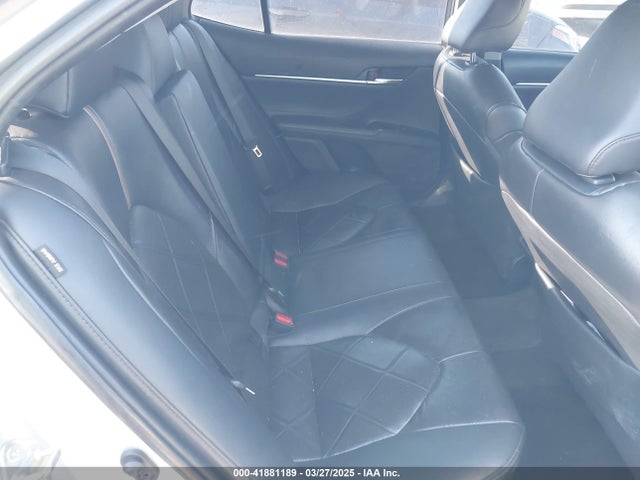 4T1B11HK8JU135962 Toyota CAMRY XLE