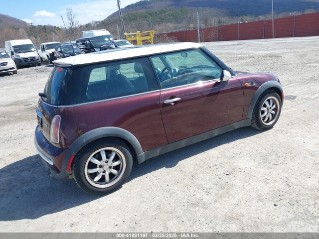 2003 MINI COOPER WMWRC33473TC47288 Photo 3
