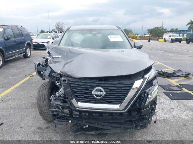 JN8BT3BA7PW415402 Nissan Rogue Sv Fwd