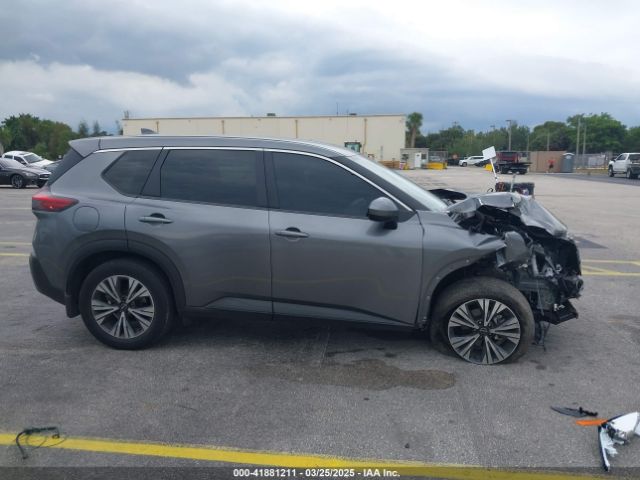 JN8BT3BA7PW415402 Nissan Rogue Sv Fwd