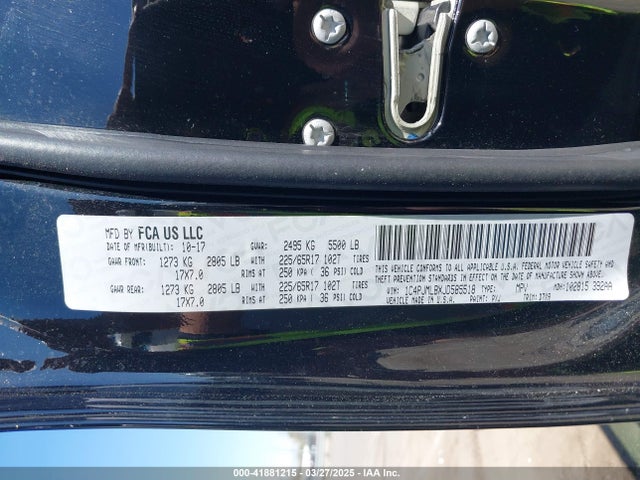 1C4PJMLBXJD585518 Jeep Cherokee Latitude Plus 4x4