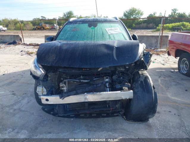 KNDCB3LC2L5422695 KIA Niro Lxs