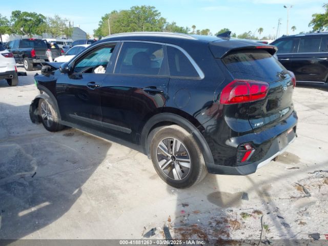 KNDCB3LC2L5422695 KIA Niro Lxs
