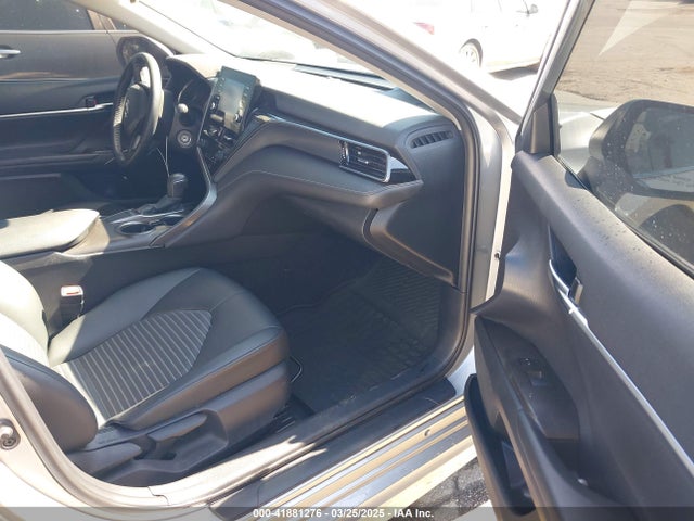 4T1G11AK1NU684117 Toyota CAMRY SE