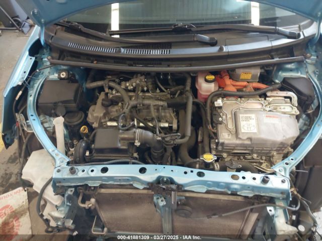 JTDKDTB33F1106371 Toyota 1nz-fxe+1lm