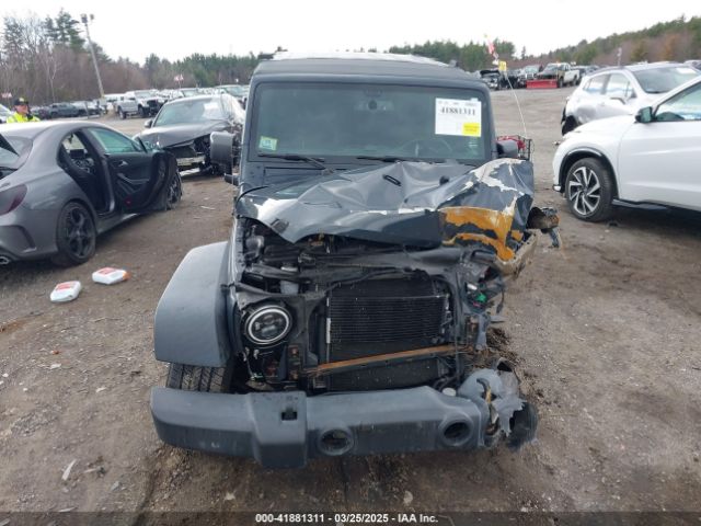 1C4BJWDG6HL750478 Jeep Wrangler Unlimited Sport