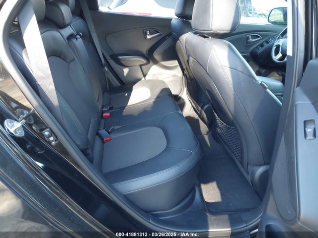 KM8JU3AG5EU800438 Hyundai TUCSON SE