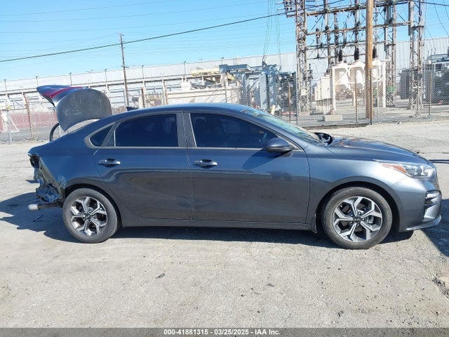 3KPF24AD5KE086025 KIA Forte Lxs