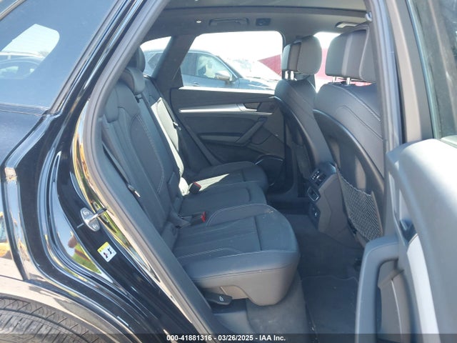 2025 AUDI Q5 WA1GAAFY7S2022643 Photo 4