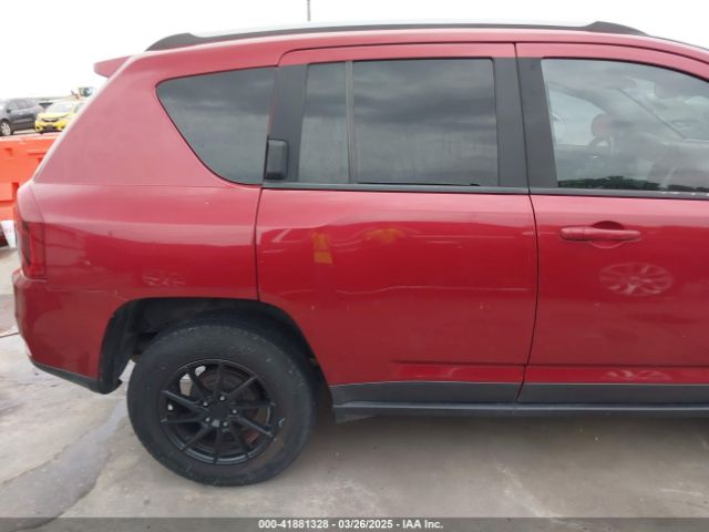 1C4NJCEA5GD743732 Jeep Compass Latitude
