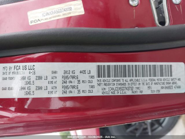 1C4NJCEA5GD743732 Jeep Compass Latitude